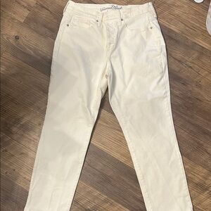 Universal Thread high rise Ankle Cropped Jeans white